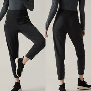 Athleta Trekkie North High Rise Jogger Black Size 2 Lightweight Travel Pant